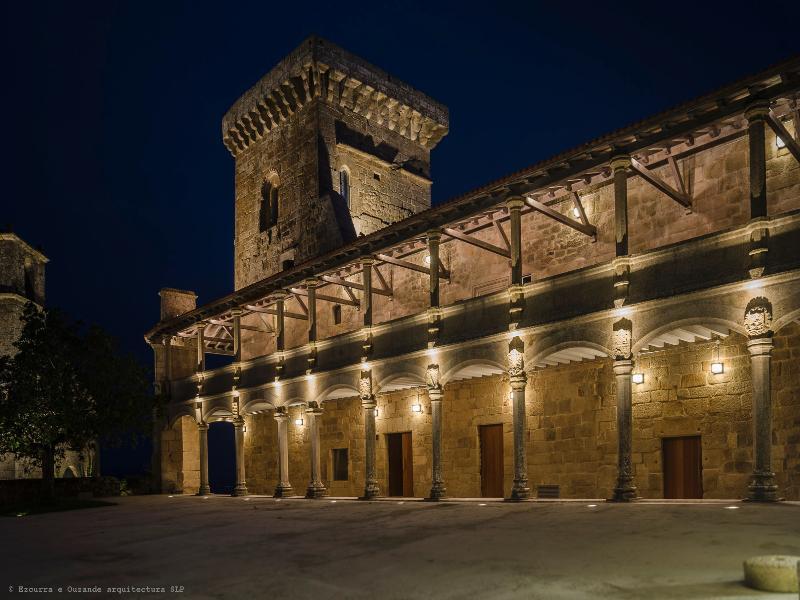 Parador Castillo De Monterrei Exterior foto
