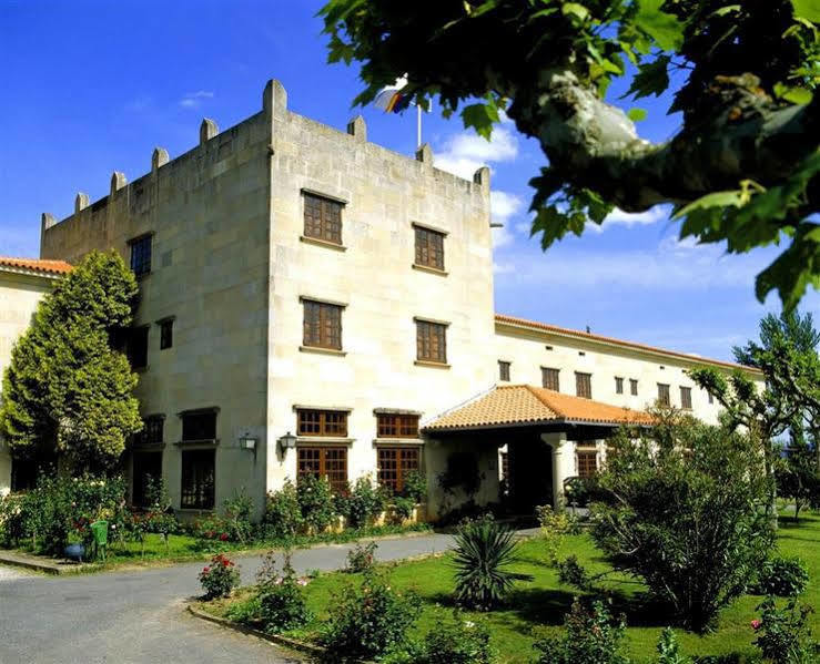 Parador Castillo De Monterrei Exterior foto